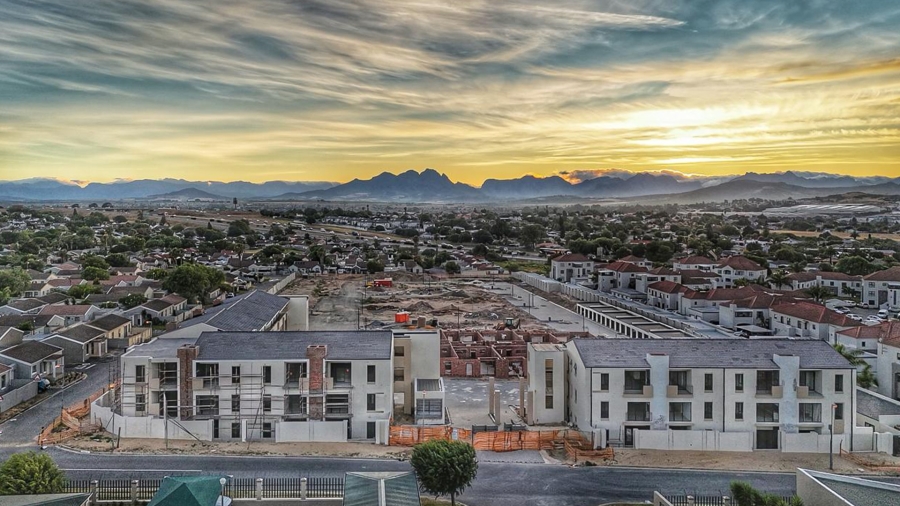 2 Bedroom Property for Sale in Vredekloof Western Cape